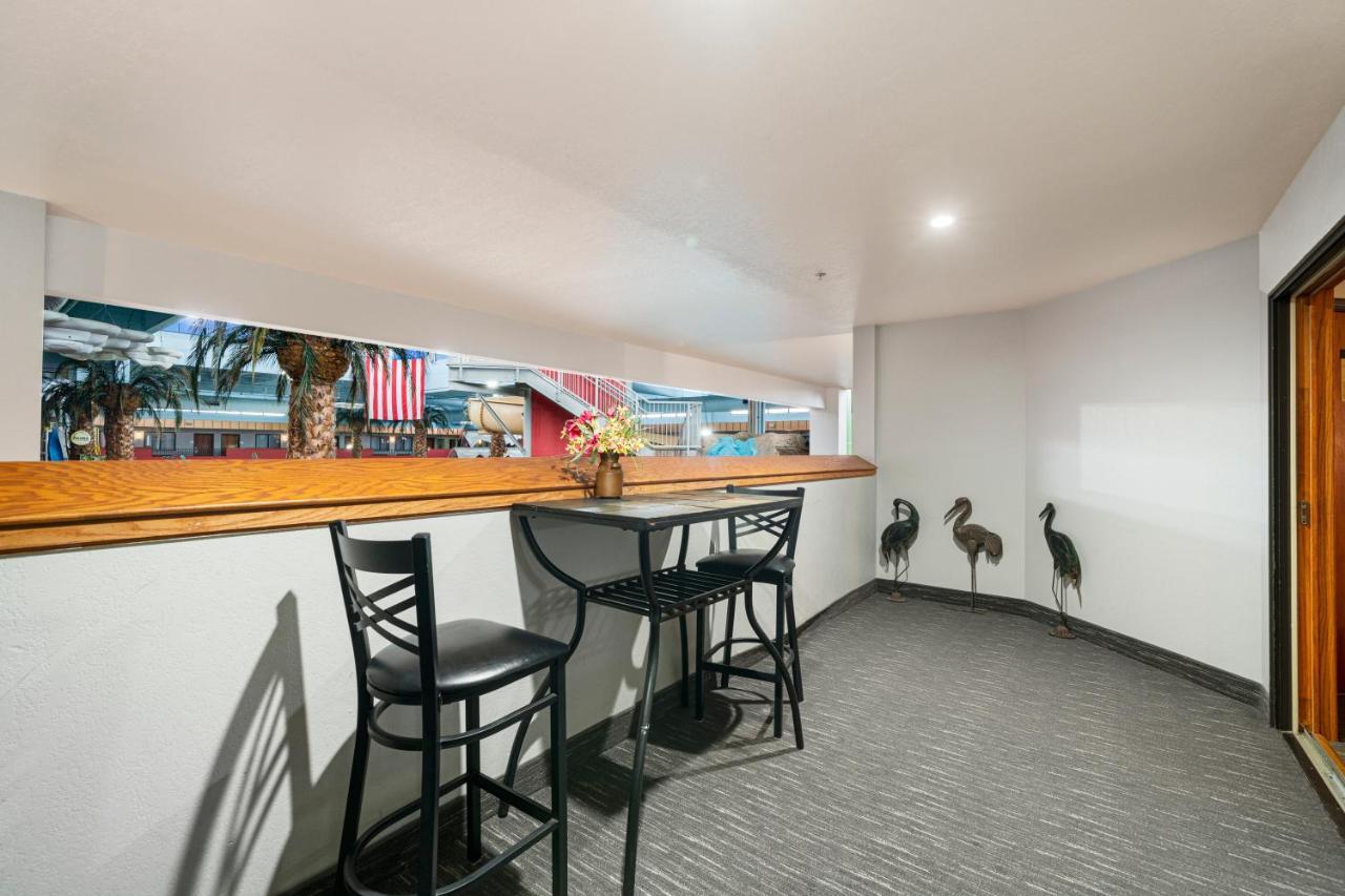 Ramada By Wyndham Sioux Falls Airport - Waterpark Resort & Event Center Dış mekan fotoğraf