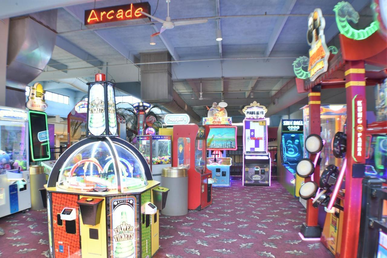 Ramada By Wyndham Sioux Falls Airport - Waterpark Resort & Event Center Dış mekan fotoğraf